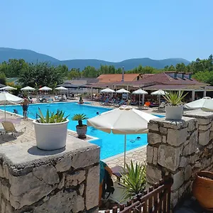  Campsite Karavomilos